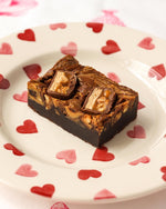 Load image into Gallery viewer, Peanut Butter Snickers Brownies - 8
